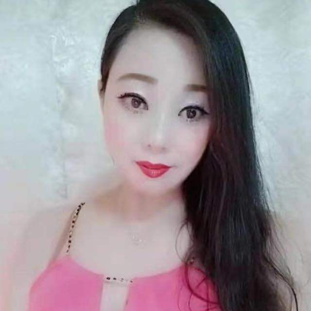 楼凤兼职颜值惊艳，身材更惊艳~女友式抚慰高能爽